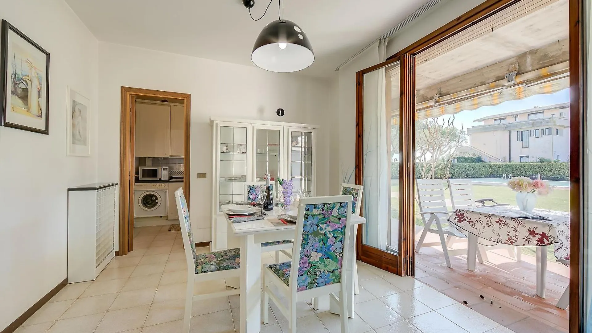 Lella Apartment Front Beach Garda Lake - Happy Rentals Sirmione Italien